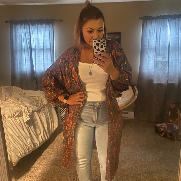 Meet your Posher, Jaclyn - Picture 2 of 2